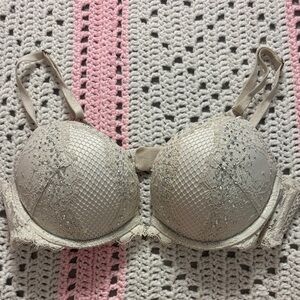 Victoria’s Secret Bombshell Plunge Rhinestone Studded PushUp Bra 36A 10/2015